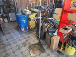 9#10154 Attrezzatura da officina bici