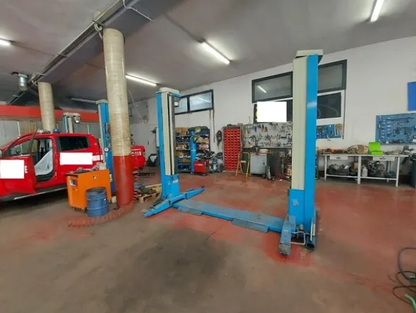 1#6762 Attrezzatura da officina e ufficio