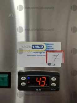 1#9937 Attrezzatura e arredi per bar