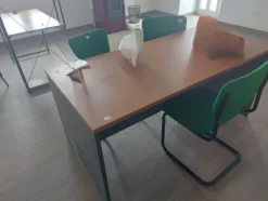 1#8353 Attrezzatura edile e mobili da ufficio
