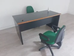 1#8353 Attrezzatura edile e mobili da ufficio
