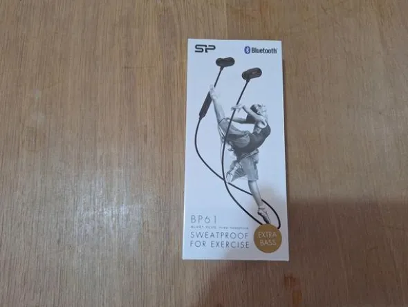 1#8661 Attrezzatura elettronica e arredamento negozio