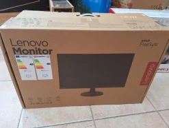 1#8661 Attrezzatura elettronica e arredamento negozio