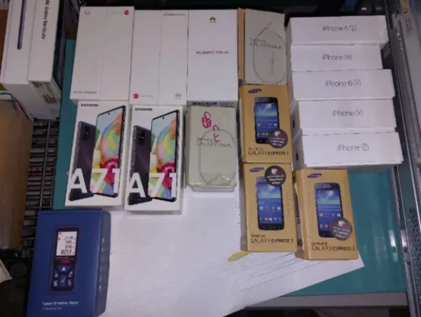 1#8462 Attrezzatura elettronica e informatica