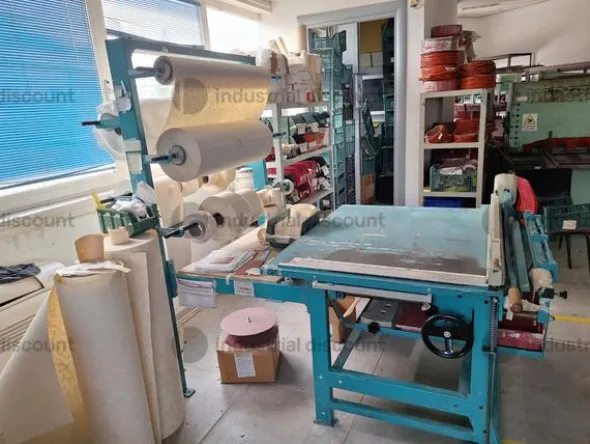 11#10261 Attrezzatura elettronica, meccanica, scaffalature