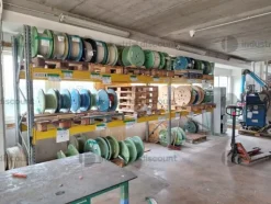 11#10261 Attrezzatura elettronica, meccanica, scaffalature