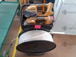 11#10261 Attrezzatura elettronica, meccanica, scaffalature
