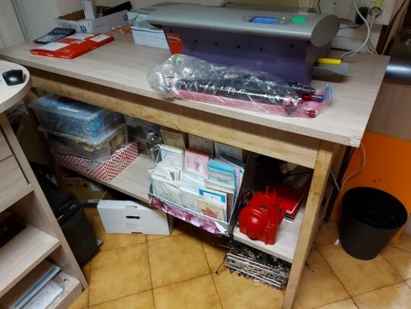 1#6000 Attrezzatura e materiale per copisteria