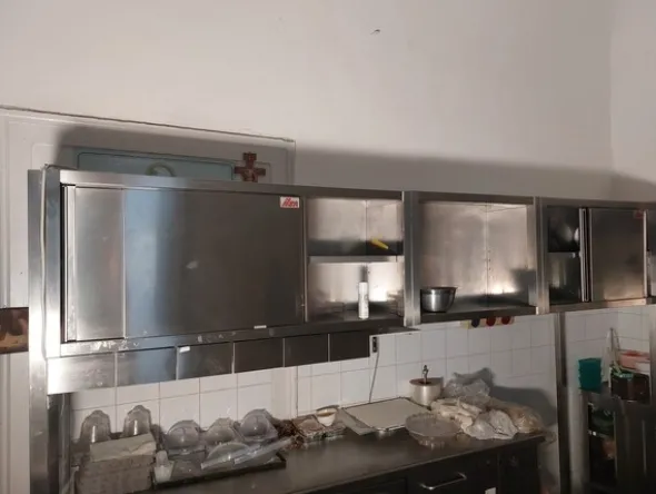4#8037 Attrezzatura per cucina