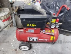67#8980 Attrezzatura per edilizia