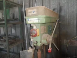 2#7053 Attrezzatura per officina meccanica