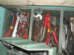 16#7053 Attrezzatura per officina meccanica