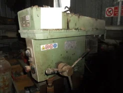 16#7053 Attrezzatura per officina meccanica