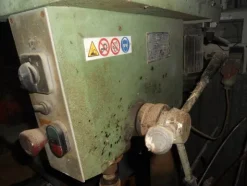 16#7053 Attrezzatura per officina meccanica
