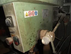 16#7053 Attrezzatura per officina meccanica