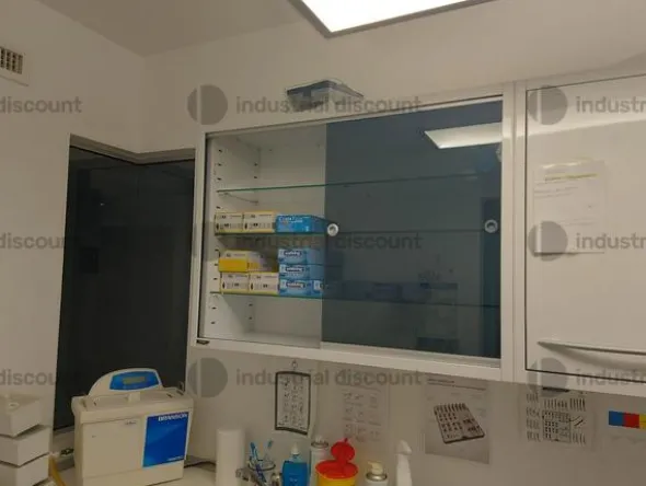 9#8917 Attrezzatura per sala da sterilizzazione