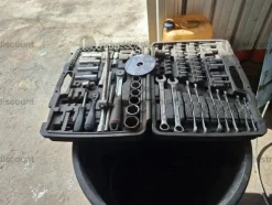 5#9304 Attrezzatura varia per officina