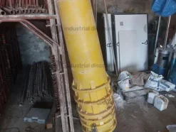 7#10133 Attrezzature da cantiere