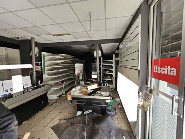 1#8327 Attrezzature da supermercato