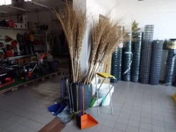 19#5672 Attrezzature e accessori per giardinaggio