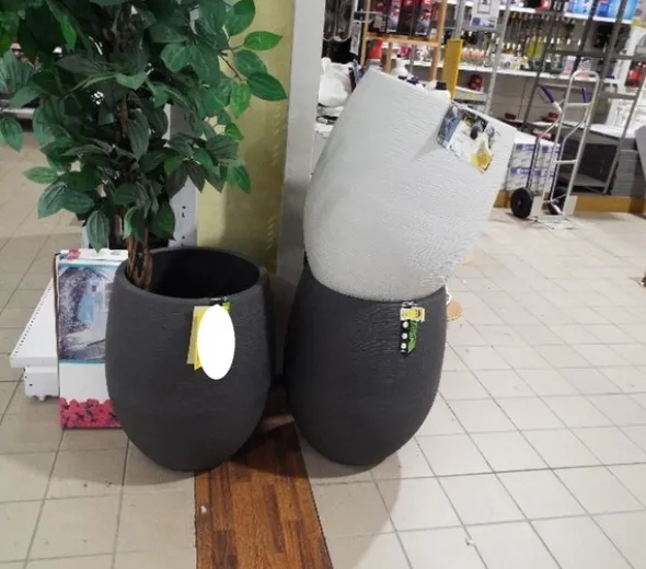 19#5672 Attrezzature e accessori per giardinaggio