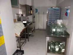 1#8172 Attrezzature ed arredo per ristorazione