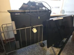 1#9063 Attrezzature elettroniche e arredo da ufficio