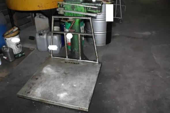 2#7154 Attrezzature e macchinari per imbottigliamento oli industriali