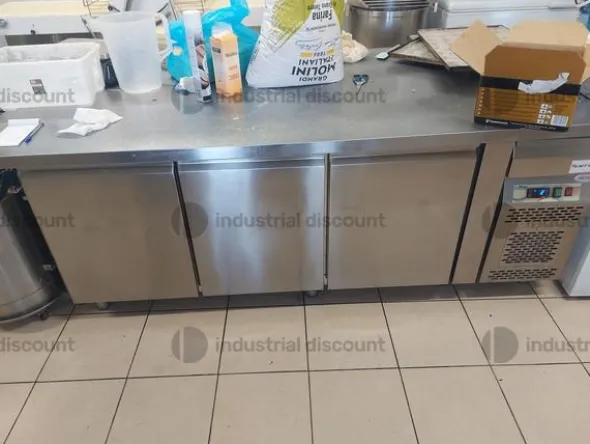 2#9562 Attrezzature e macchinari per pasticceria
