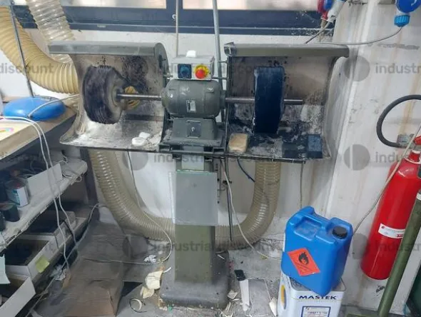 2#8561 Attrezzature e macchine per l'industria calzaturiera
