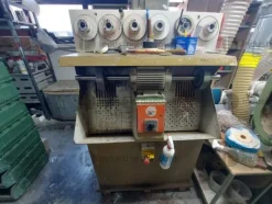 2#8561 Attrezzature e macchine per l'industria calzaturiera