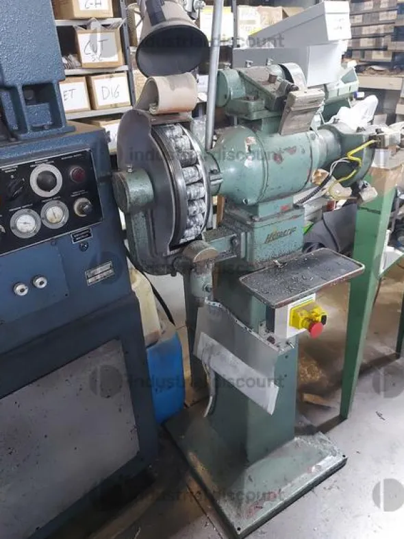 2#8561 Attrezzature e macchine per l'industria calzaturiera