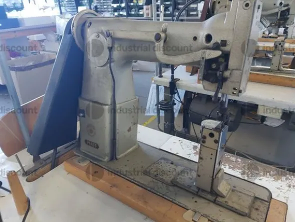 2#8561 Attrezzature e macchine per l'industria calzaturiera