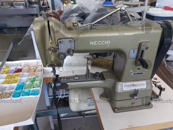 2#8561 Attrezzature e macchine per l'industria calzaturiera