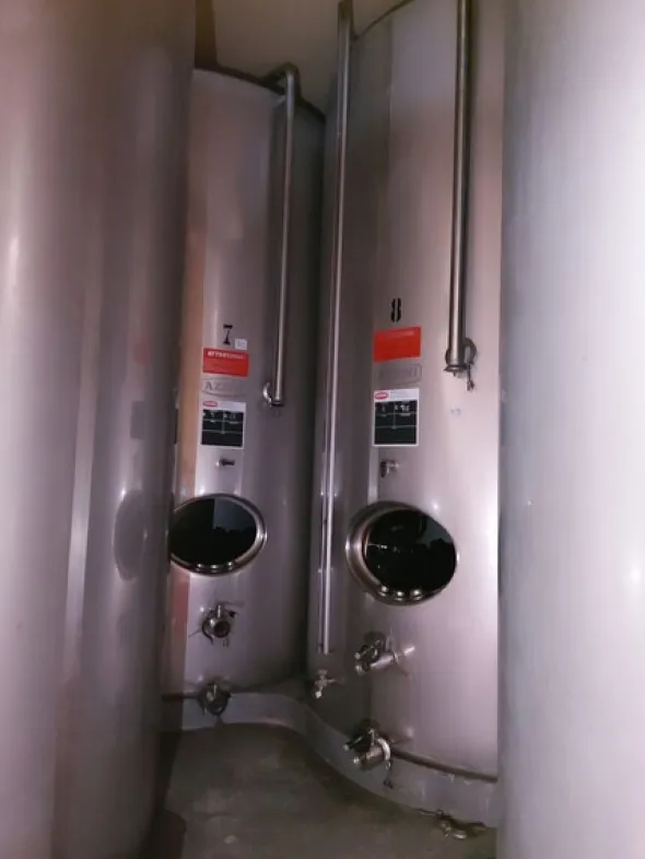 4#81150 Attrezzature e macchine per la viticoltura