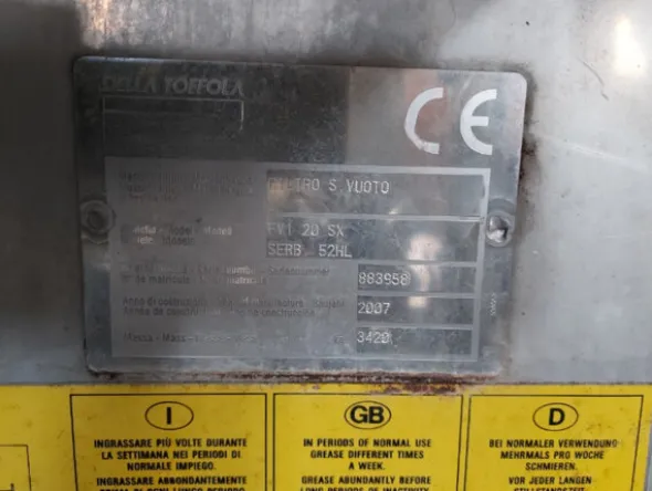 4#81150 Attrezzature e macchine per la viticoltura