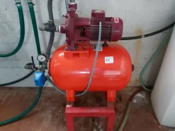 4#81150 Attrezzature e macchine per la viticoltura