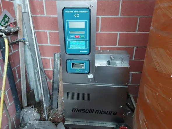 4#81150 Attrezzature e macchine per la viticoltura
