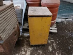 1#7194 Attrezzature e materiale ferroso