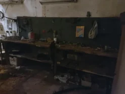 1#7194 Attrezzature e materiale ferroso