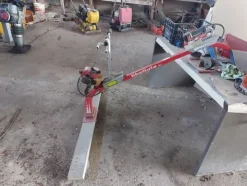 9#7900 Attrezzature e materiali da cantiere