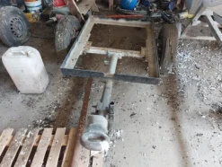 9#7900 Attrezzature e materiali da cantiere