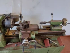 48#7333 Attrezzature e materiali da officina elettrica