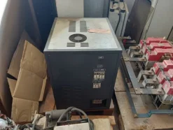 48#7333 Attrezzature e materiali da officina elettrica