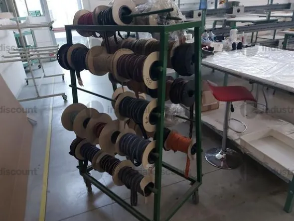 304#8883 Attrezzature e scaffalature