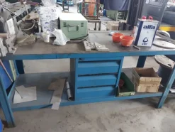 7#7899 Attrezzature officina