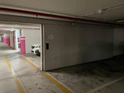 26#7897 Attrezzature parcheggio multipiano