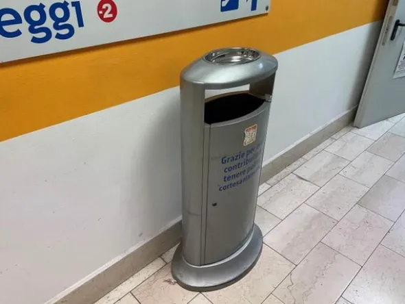 26#7897 Attrezzature parcheggio multipiano