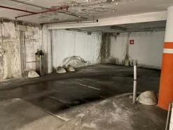 26#7897 Attrezzature parcheggio multipiano