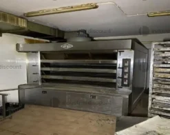 1#83840 Attrezzature per la lavorazione di prodotti da forno in disuso